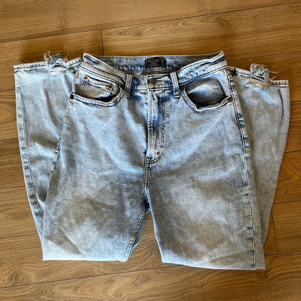 ✨Abercrombie & Fitch Ultra High Rise Straight Jeans Light Acid Wash Vintage 90s✨